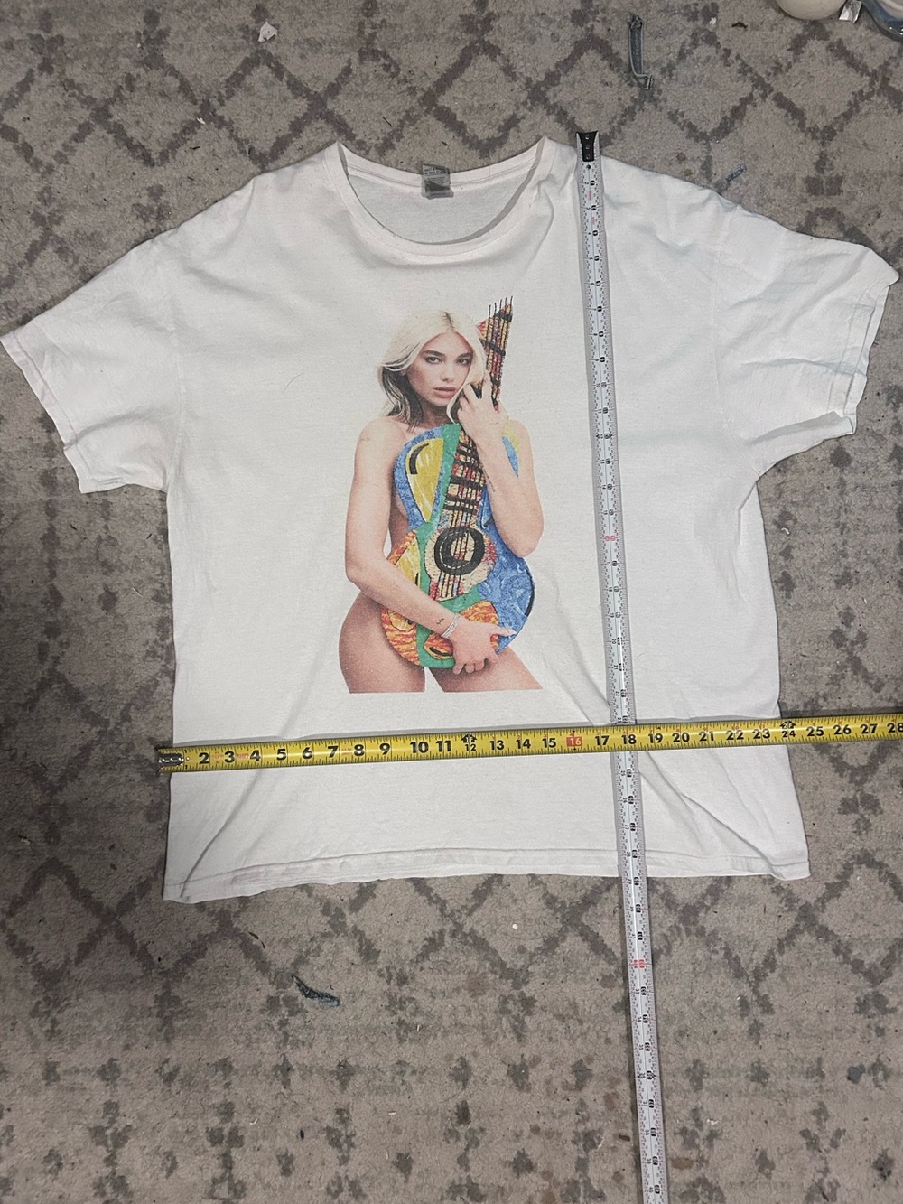 DUA LIPA Graphic t shirt XL
